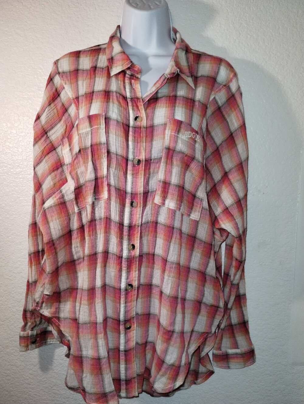 BDG Plaid Shirt Size Small Pinks Cream Orange NWT Soft Lightweight